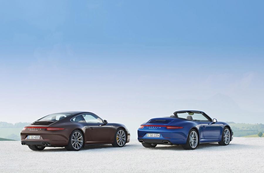  Porsche 911 Carrera 4 2012 года  (фото 2 из 3)